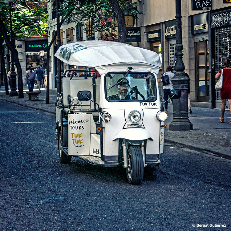 El turismo vertebrador... ebrador... ador... dor... or... hodor... Hodor...!!