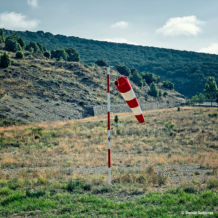 Van a venir unos ventacos que no habrá gomina ni fijador que valgan...